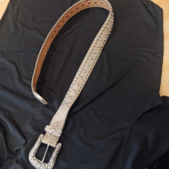 Nacona Western Cowgirl  Rhinestone bling belt women's Size 32 - Picture 7 of 16